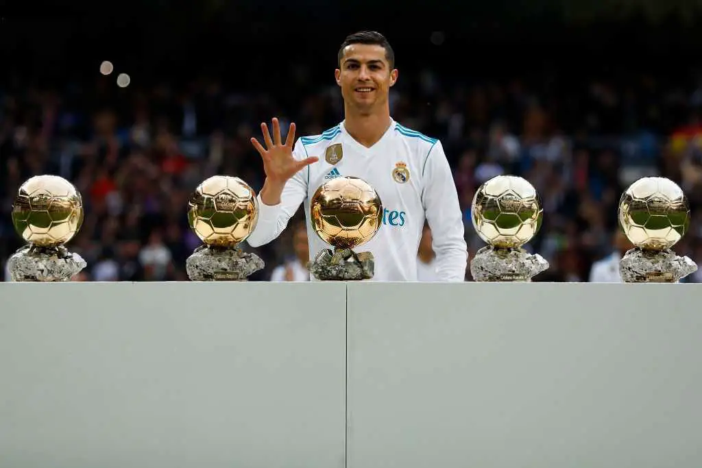Cristiano Ronaldo Story_Real Madrid Award_photo_family_age_story_net worth_Portugal